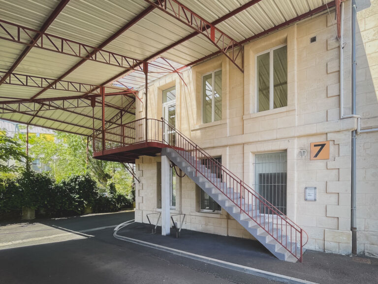 présentation de l'extérieur Centre d'affaires Jean-Jacques Bosc