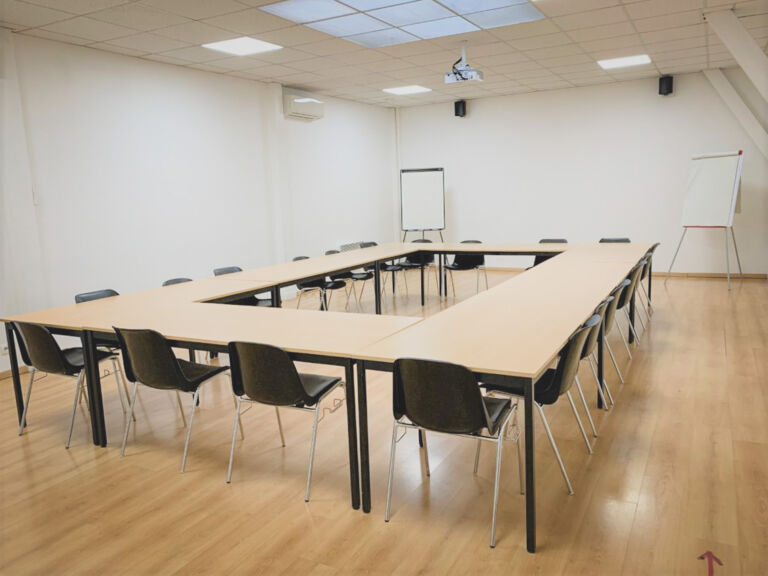 configuration salle de réunion bordeaux