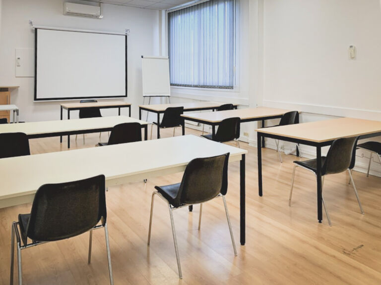 configuration salle de réunion séminaire bordeaux